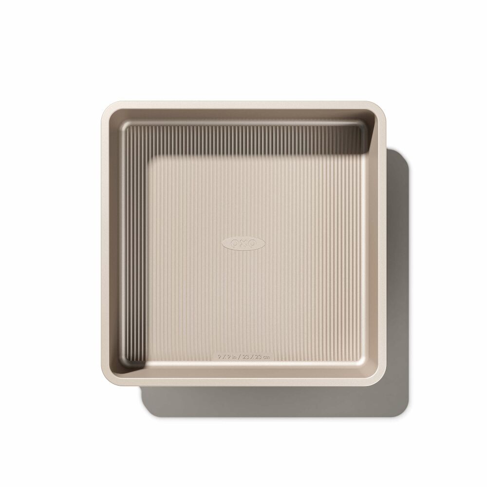 Non-Stick Pro Cake Pan - 9" Square F5