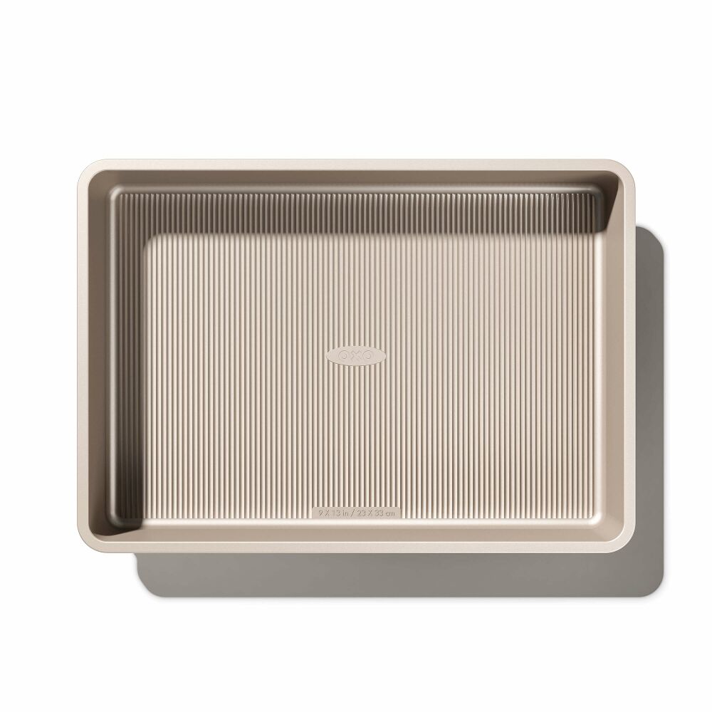 Non-Stick Pro Cake Pan - 9" x 13" D6