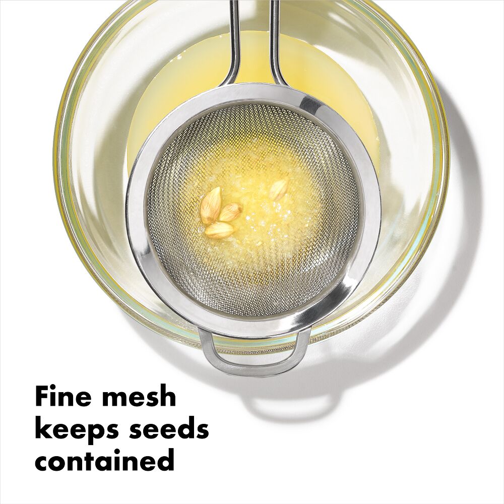 OXO Good Grips 3 in./7.6 cm Mini Strainer T0