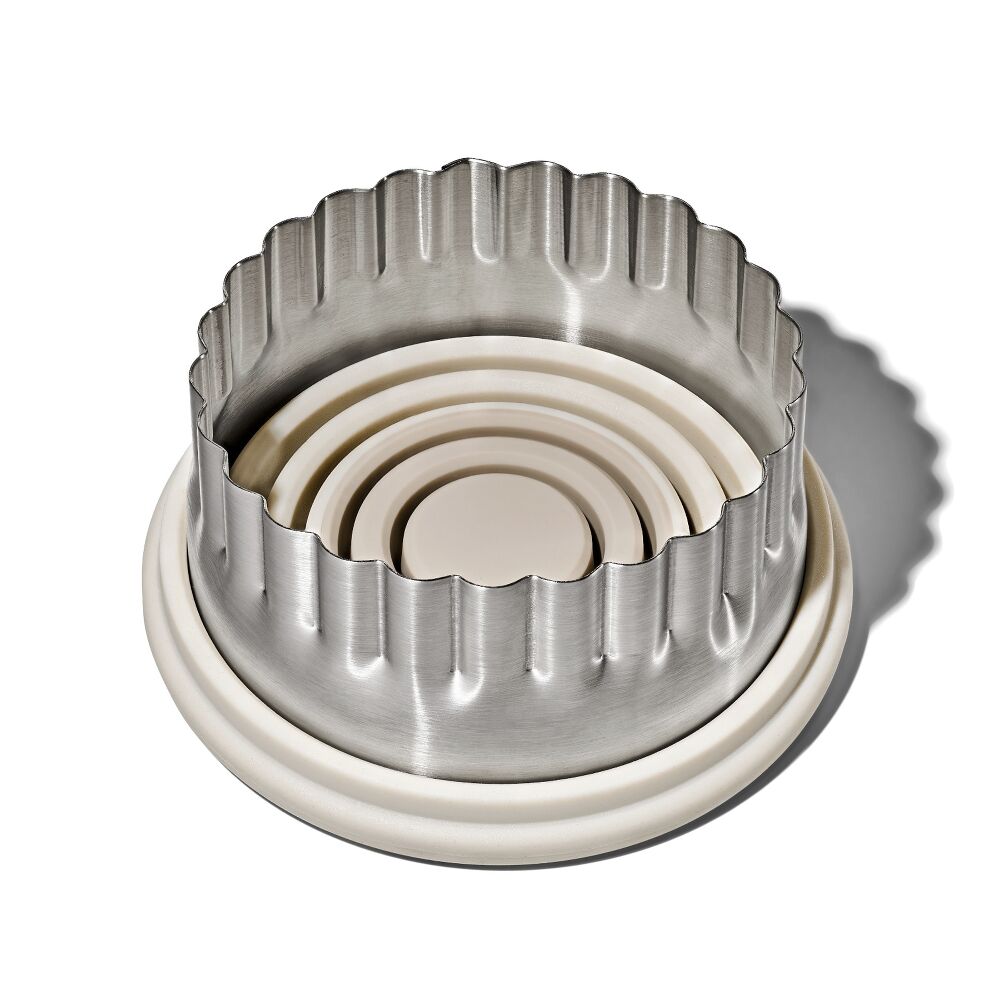 Double-Sided Cookie and Biscuit Cutter B0