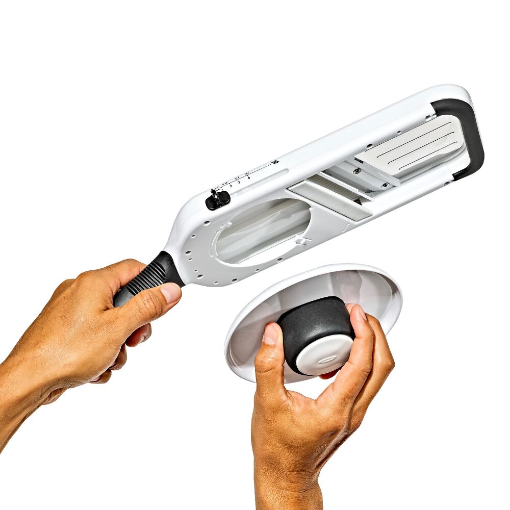 Precision Handheld Mandoline Q9