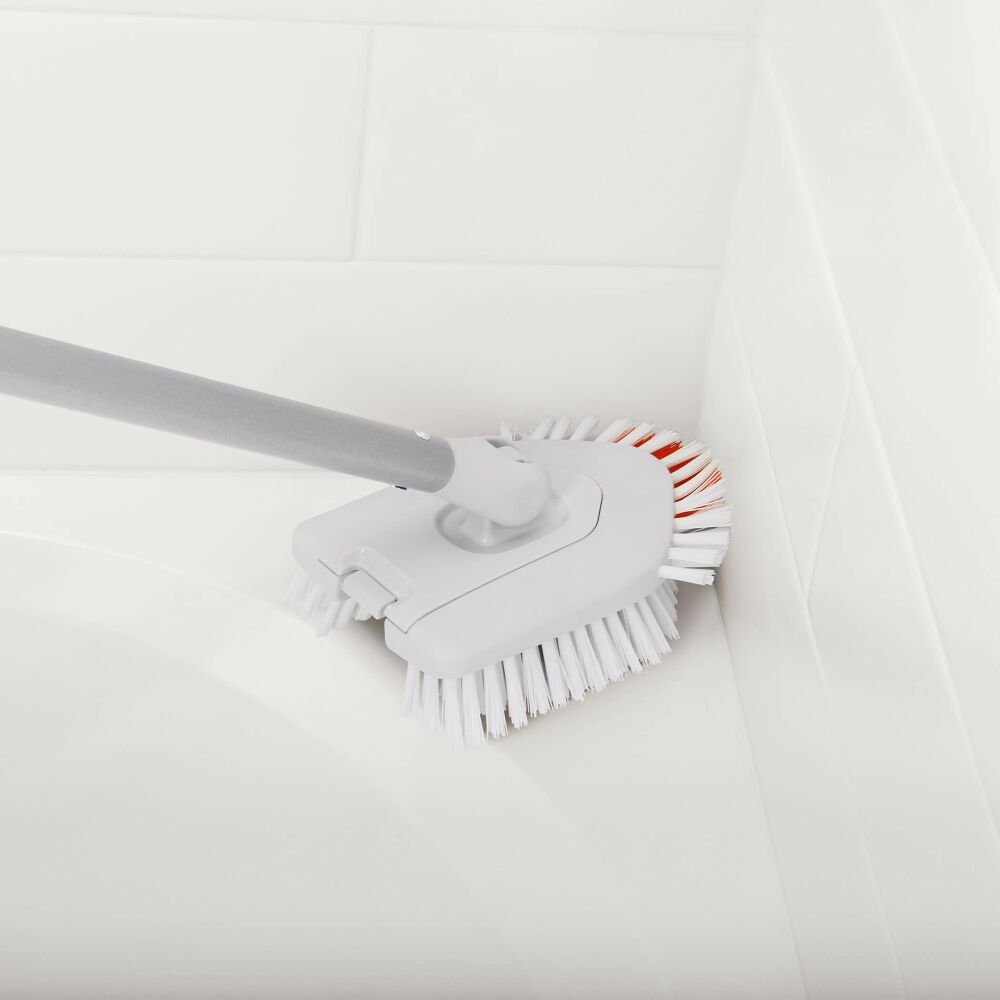 Extendable Tub & Tile Brush U3