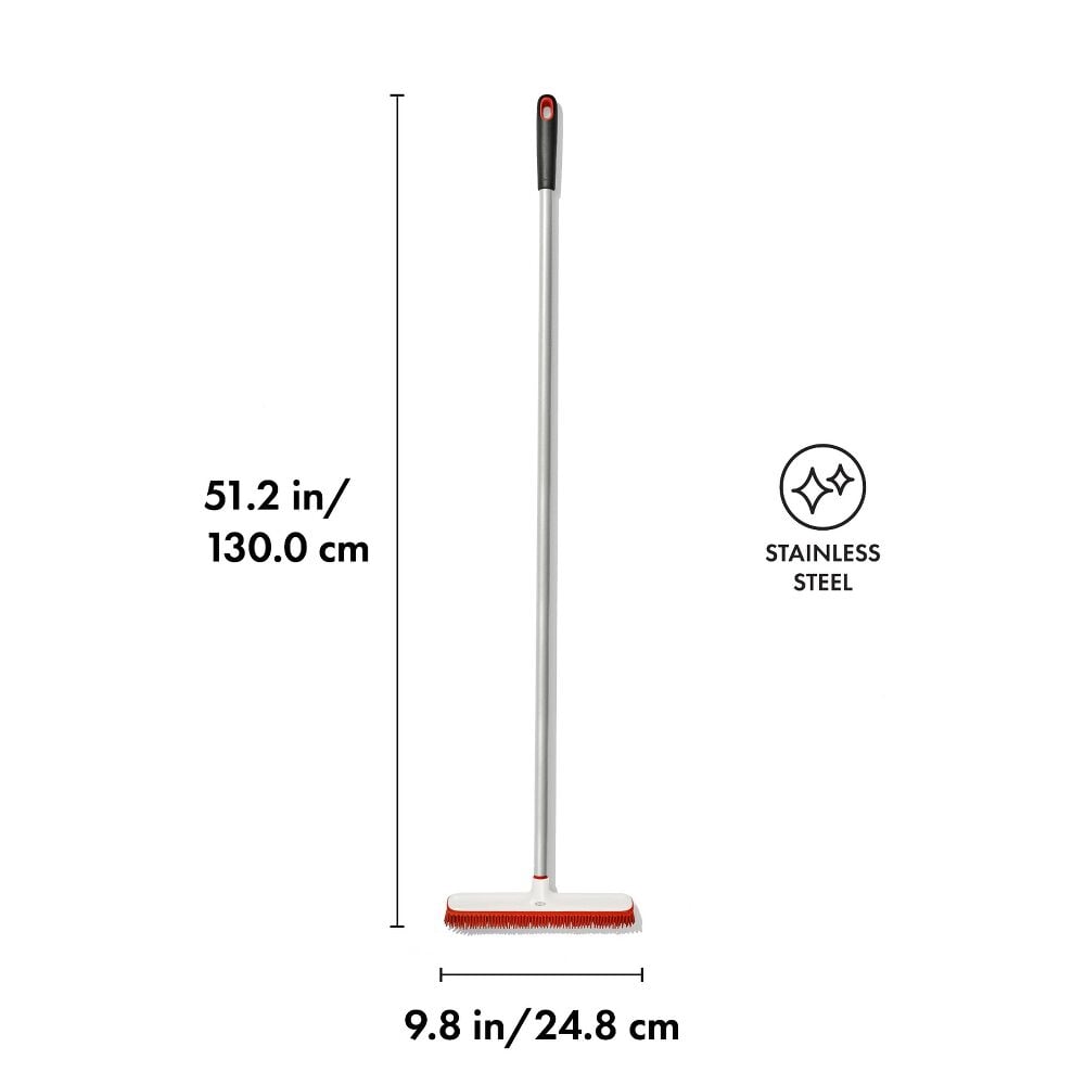 OXO Good Grips Fur Broom P4
