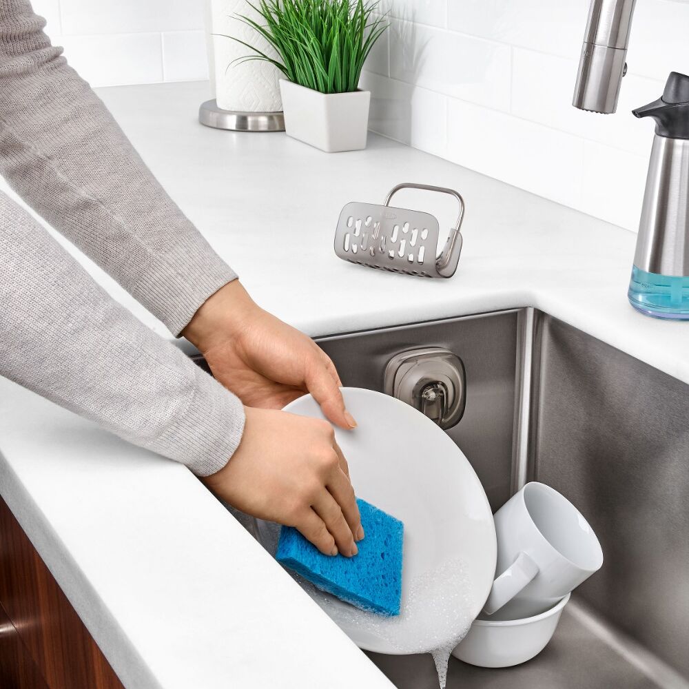 StrongHold™ Suction Sponge Holder R8