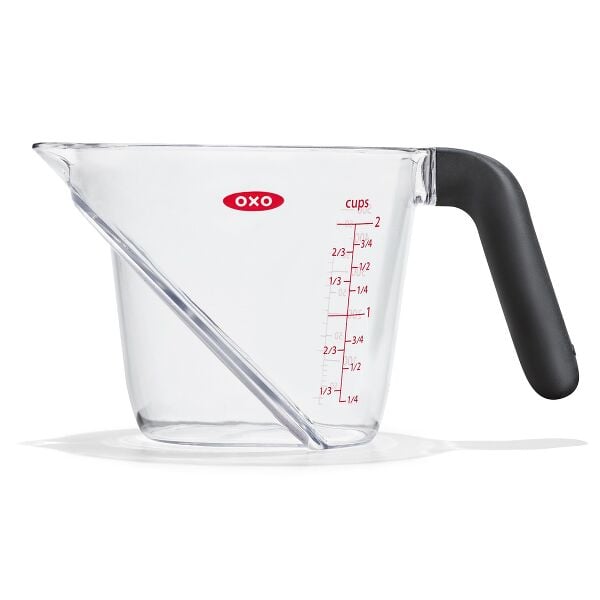 2-Cup Angled Measuring Cup H4
