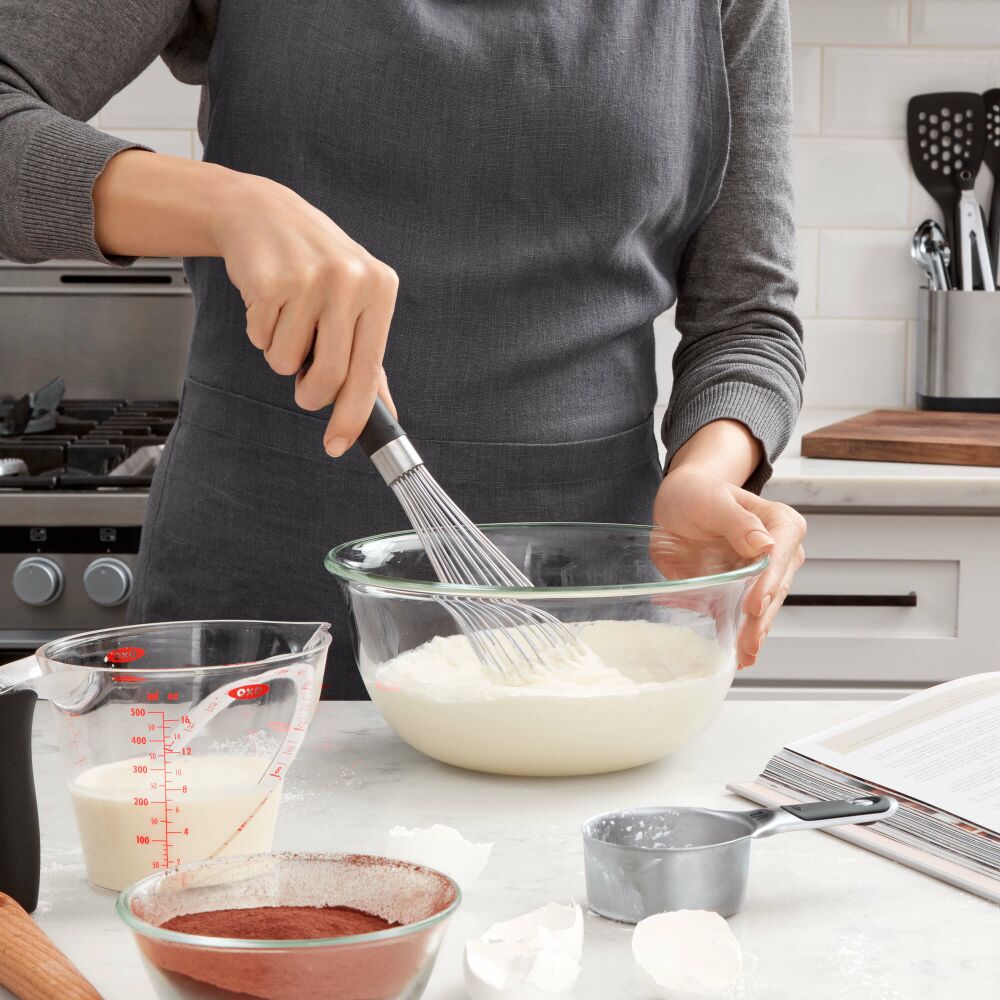11" Whisk Y4