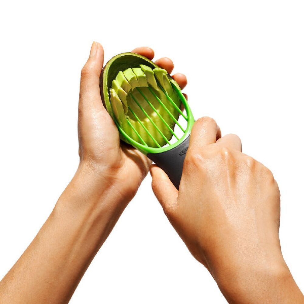 3-in-1 Avocado Slicer H4