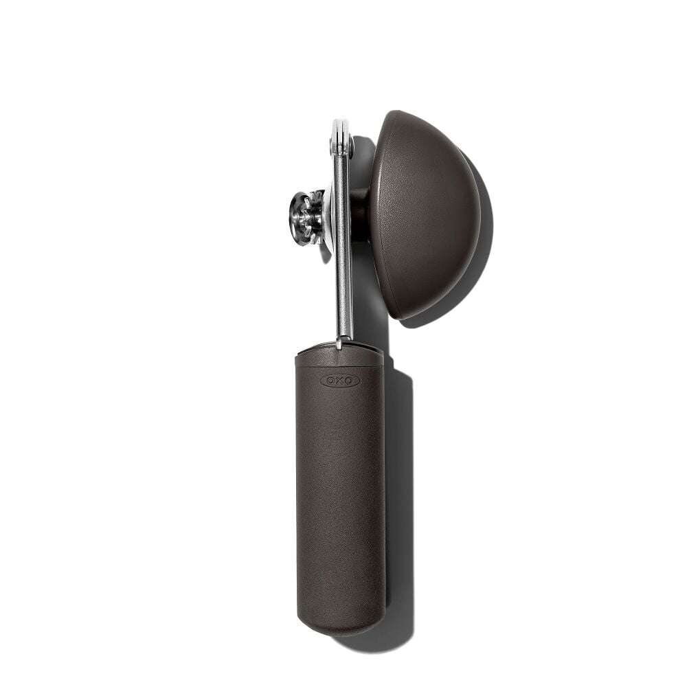 OXO Outdoor Can and Bottle Opener L9