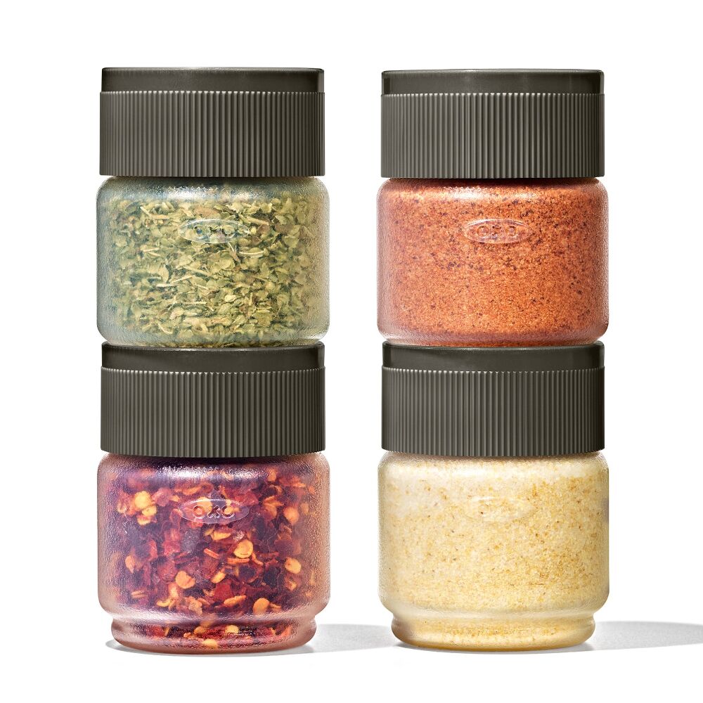 Outdoor 7-Piece Spice Shaker & Squeeze Bottle Set P2