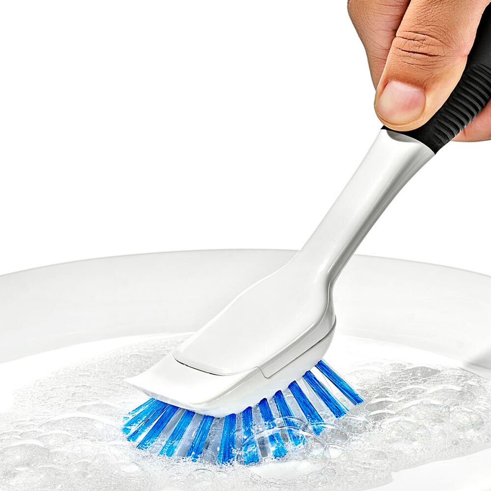 Nylon Bristle Dish Brush with Refills A2