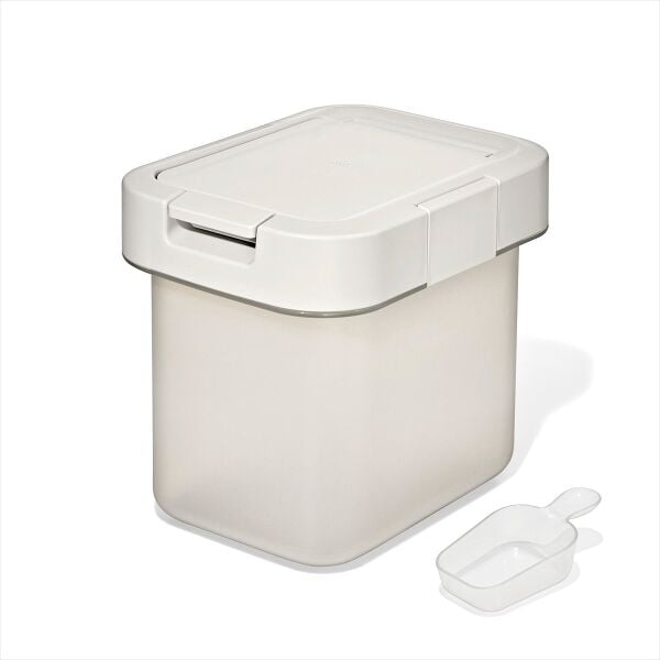 OXO Pet Airtight Food Container with Scoop — Small K0