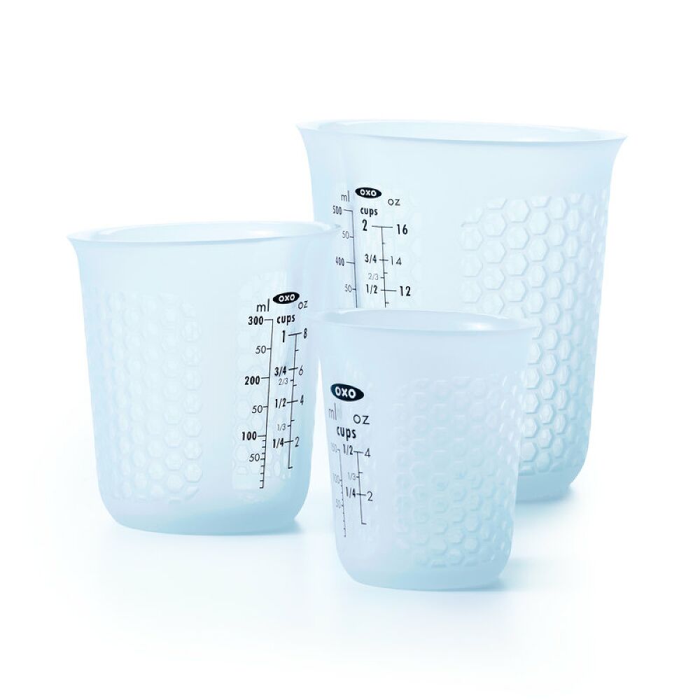 3 Piece Squeeze & Pour Silicone Measuring Cup Set P0