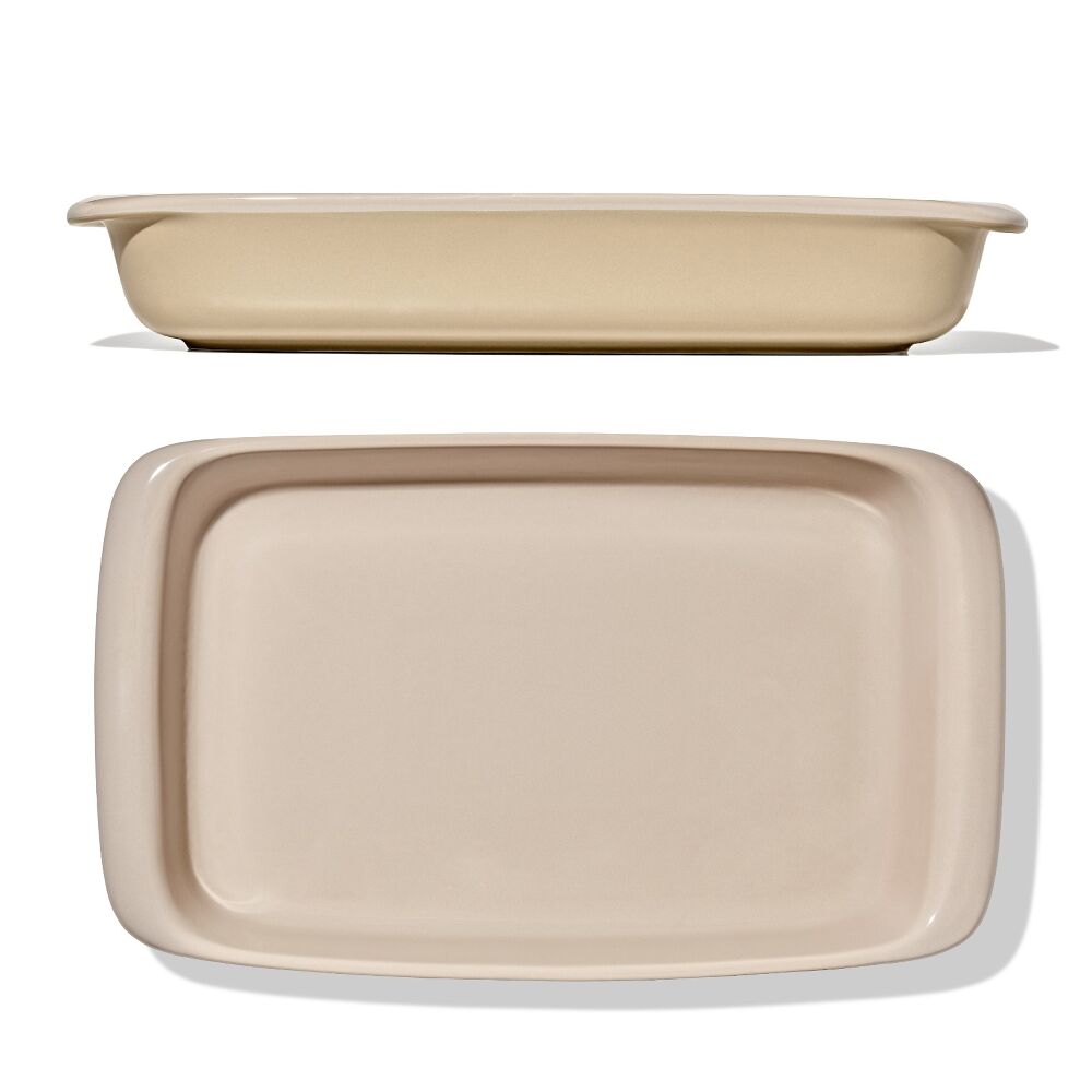 3 Qt Rectangular Stoneware Baking Dish N9