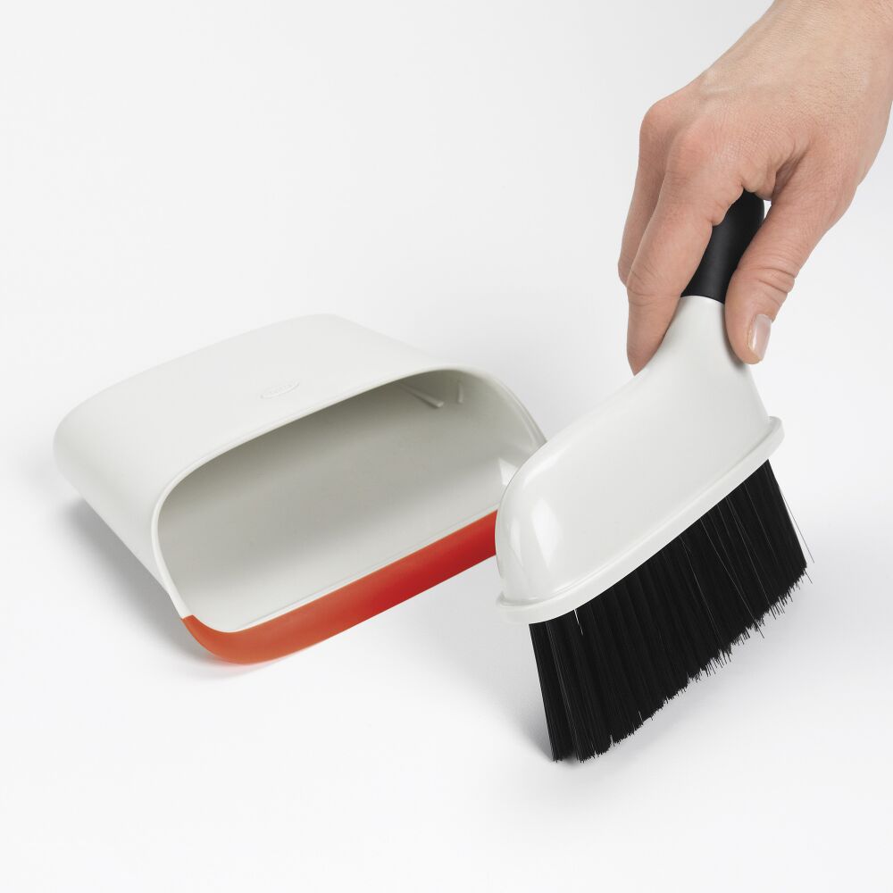 Compact Dustpan & Brush Set F3