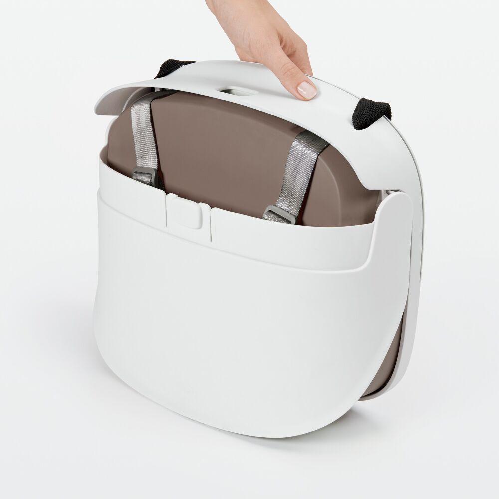 Perch Booster Seat with Straps F8