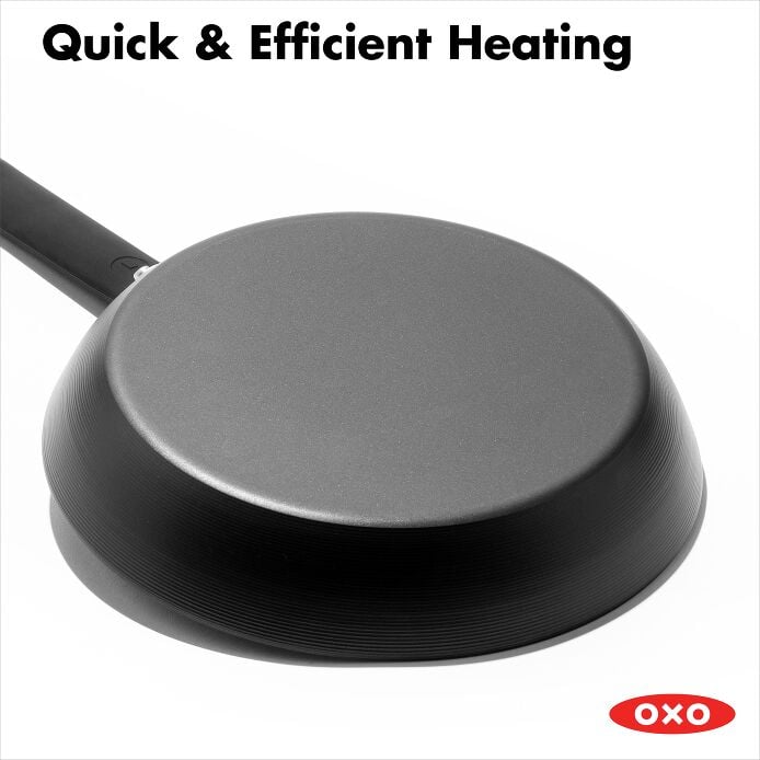 Carbon Steel Obsidian Series 10-Inch Frypan with Silicone Sleeve I5