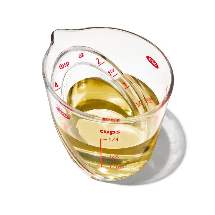 Mini Angled Measuring Cup I8