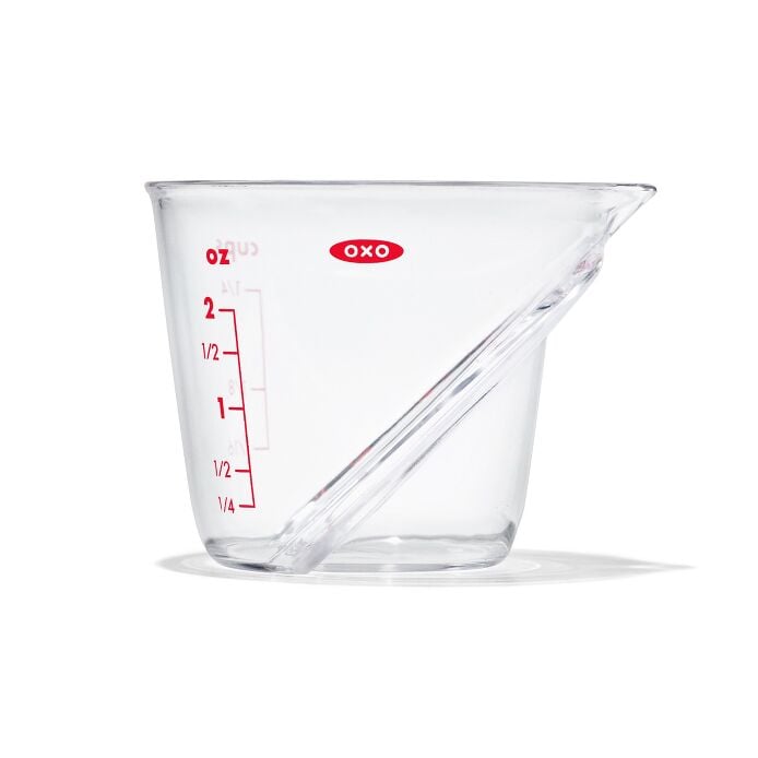 Mini Angled Measuring Cup I8