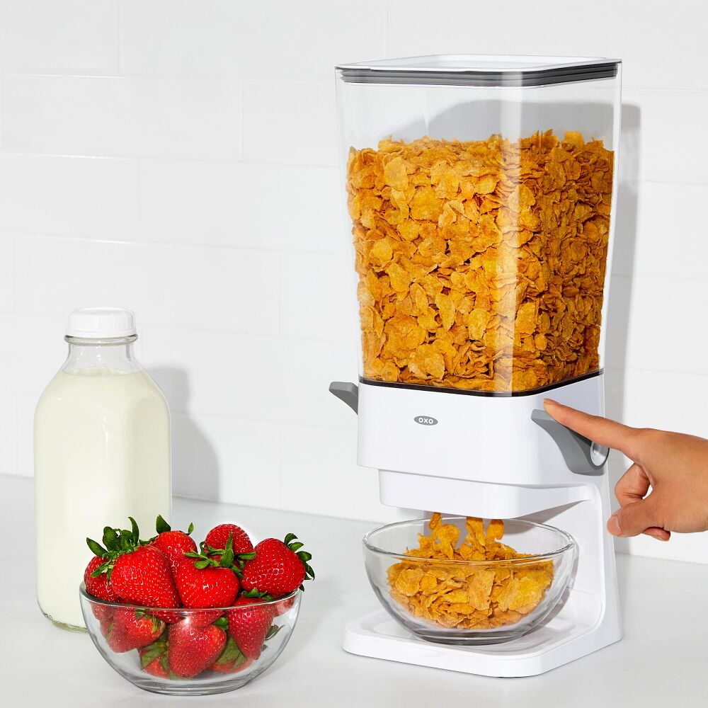 OXO Good Grips Countertop Cereal Dispenser Q0
