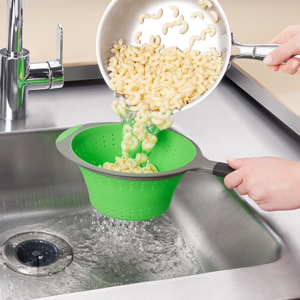 Silicone Collapsible Strainer (2.0 Qt) J2