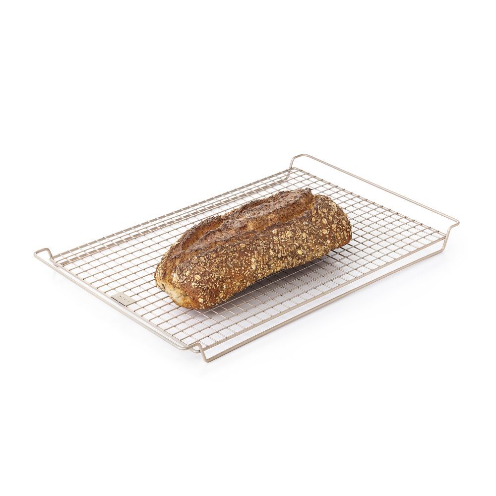 Non-Stick Cooling and Baking Rack F6