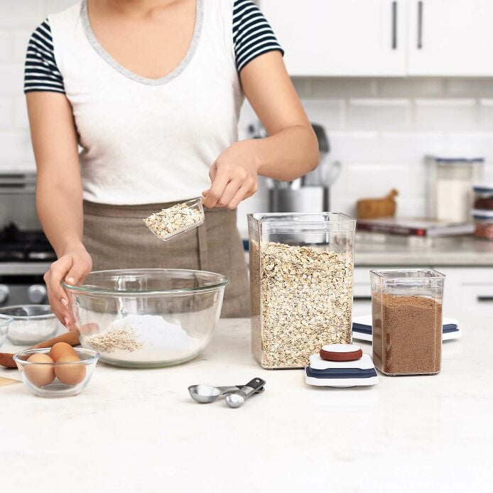 8-Piece POP Container Baking Set T7