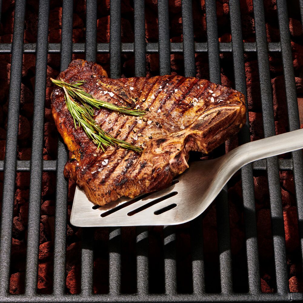 13-Piece Grilling Bundle Q8