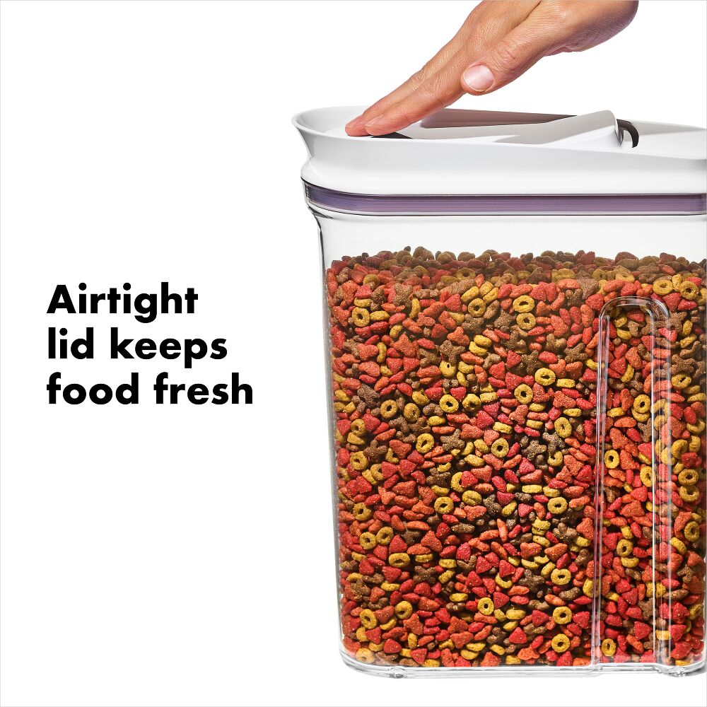 OXO Good Grips Pet Food Dispenser - 4.5 Qt/4.3 L N7