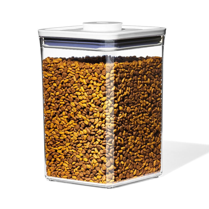 OXO Good Grips Pet POP Container – 4.4 Qt/4.2 L with Scoop W3