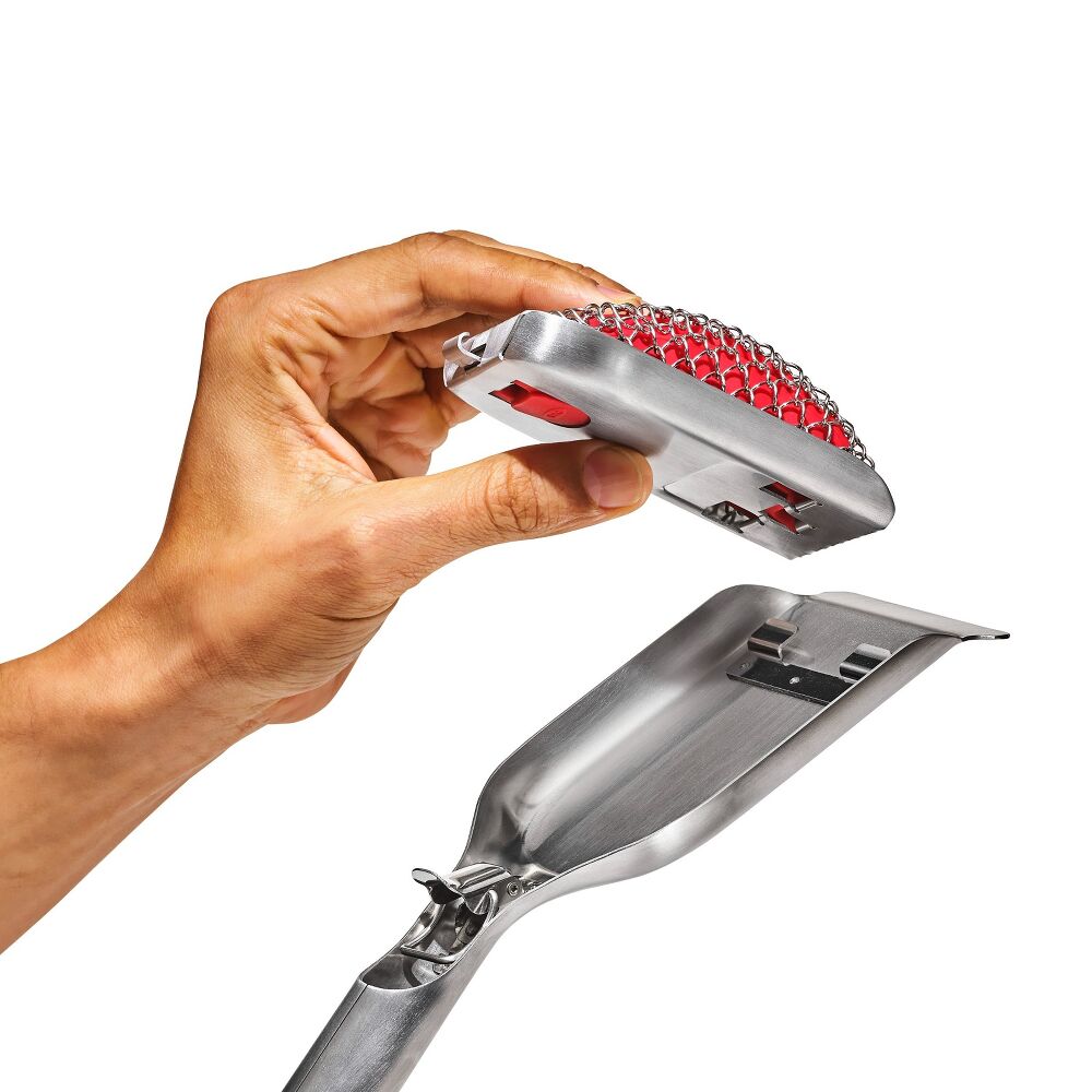 Coiled Grill Brush With Replaceable Head L9