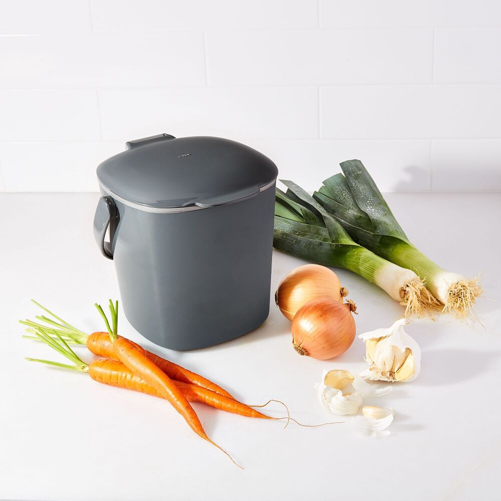 Easy-Clean Compost Bin - 0.75 Gal T3