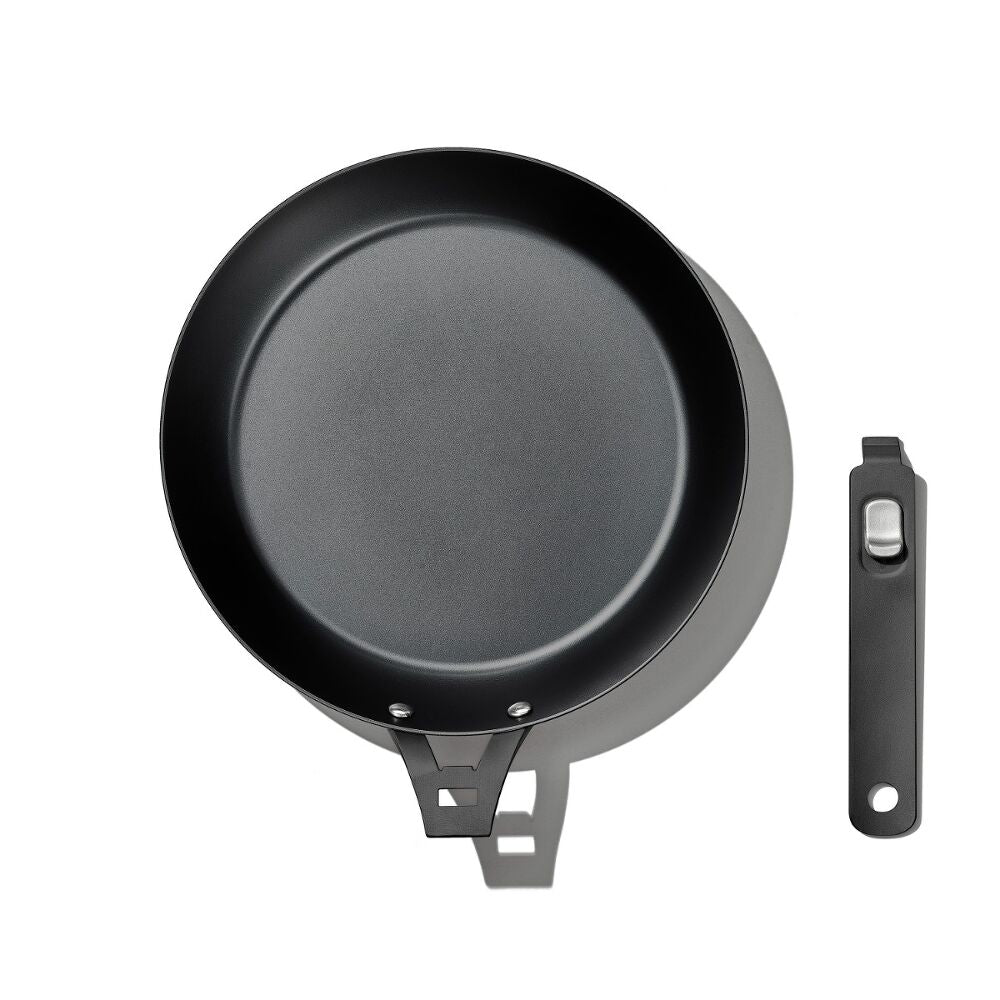 Carbon Steel With Removable Handle 10in Pan W4