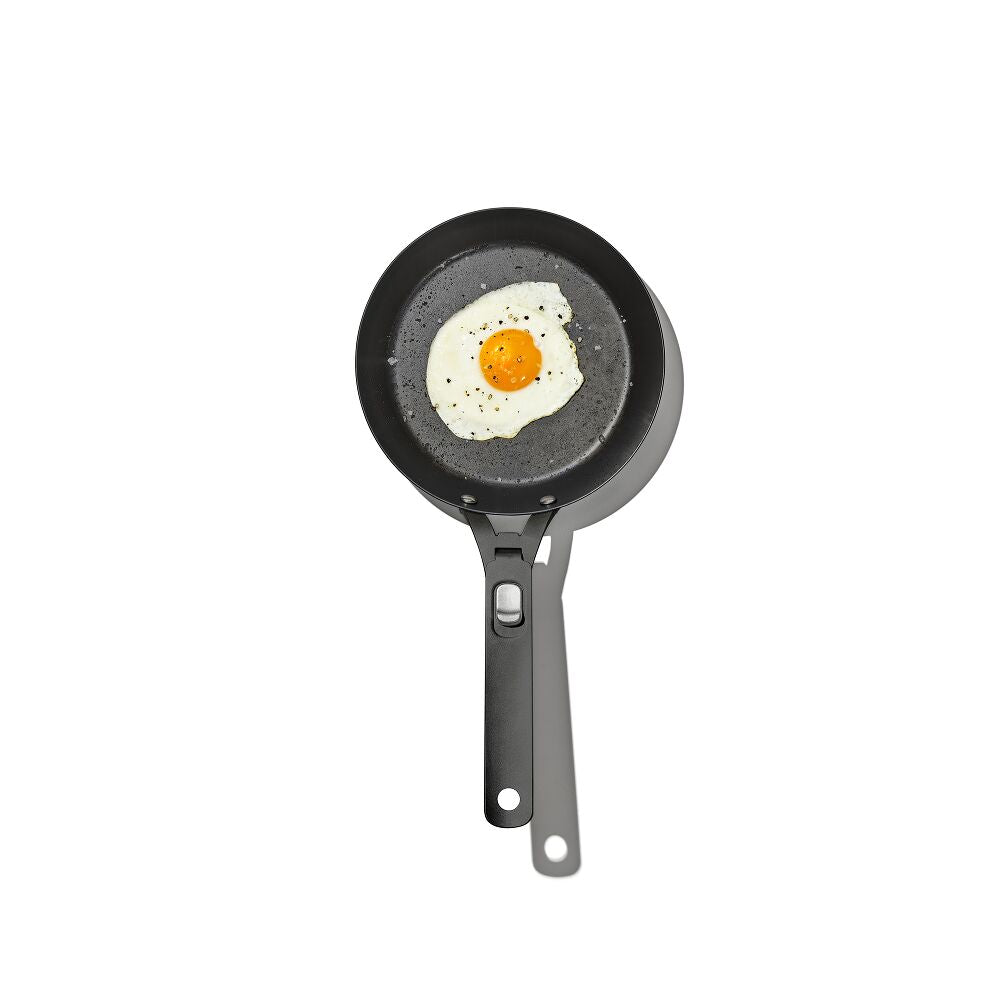 Carbon Steel With Removable Handle 8in Pan H4