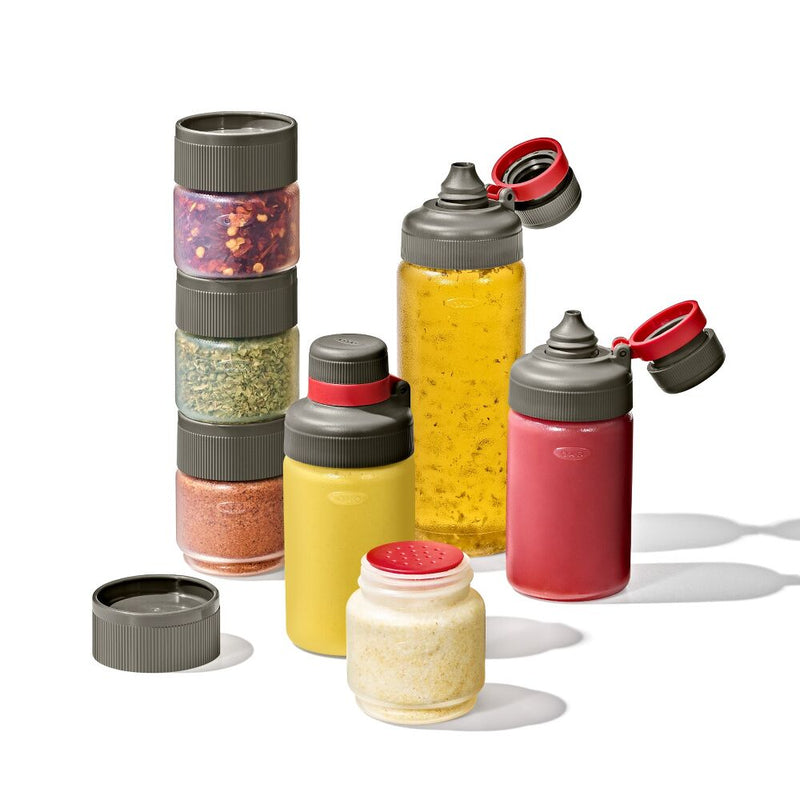 Outdoor 7-Piece Spice Shaker & Squeeze Bottle Set P2