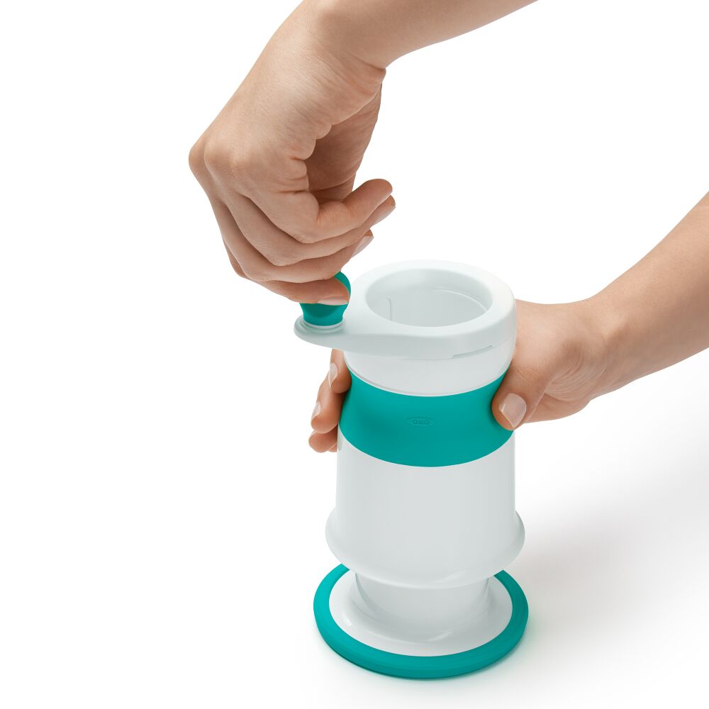 OXO Tot Mash Maker Baby Food Mill Z1